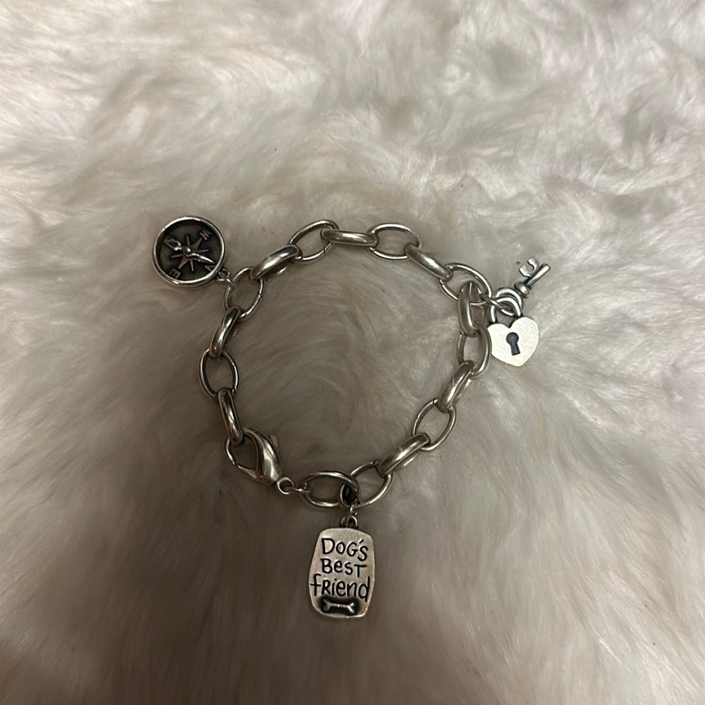 FINAL SALE!!! 💥💥💥James Avery Charm Bracelet💥💥💥